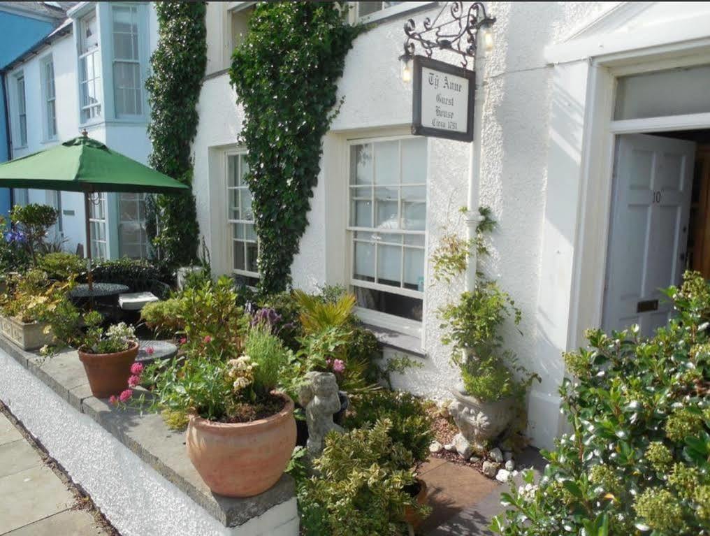 The Suites At Ty Anne Beaumaris Exterior photo